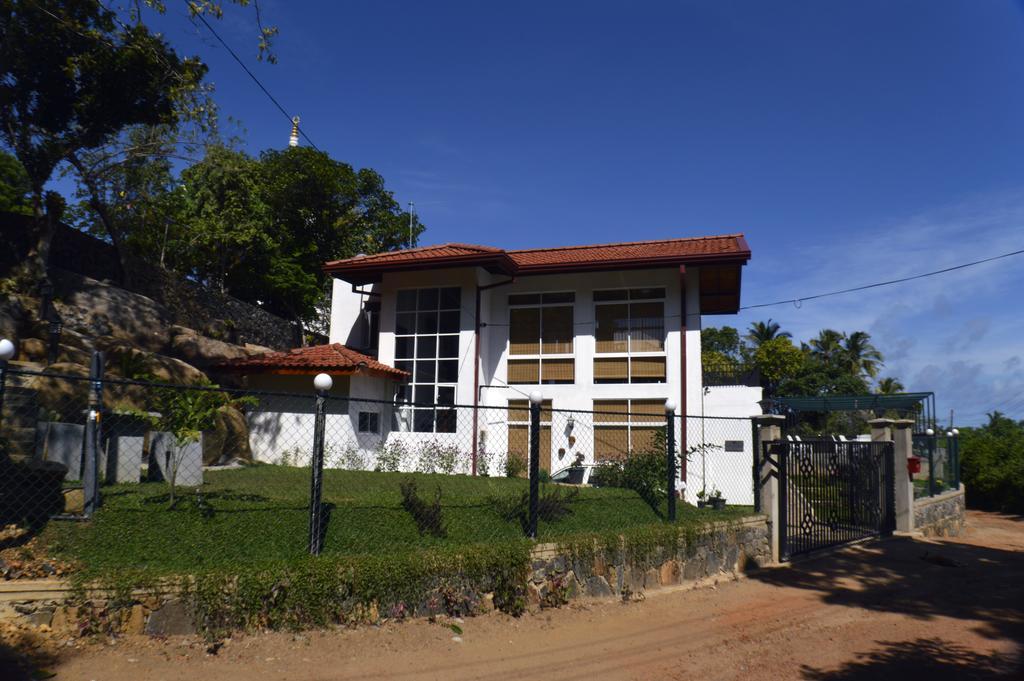 Villa Baywatch, Rumassala Unawatuna Ngoại thất bức ảnh